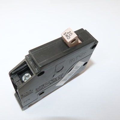 Cutler Hammer CH115 1-Pole 15 Amp Molded Case Circuit Breaker - Cutler  Hammer - Expedited Shipping Available| Bay Power