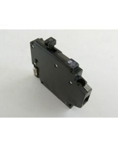 Crouse Hinds MH115L 1-Pole 15 AMP Molded Case Circuit Breaker