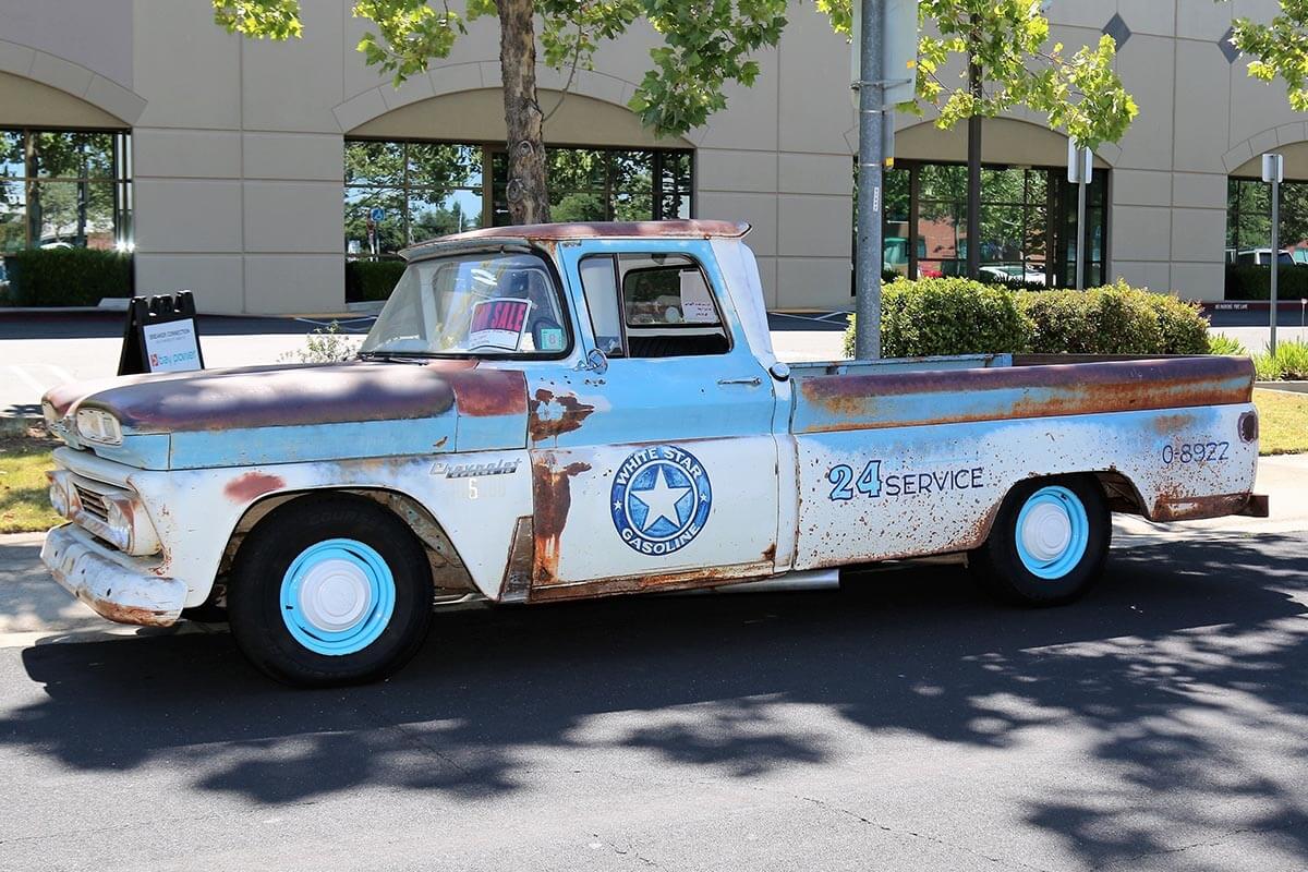 Tom's customized 1968 Chevy C10 pickup